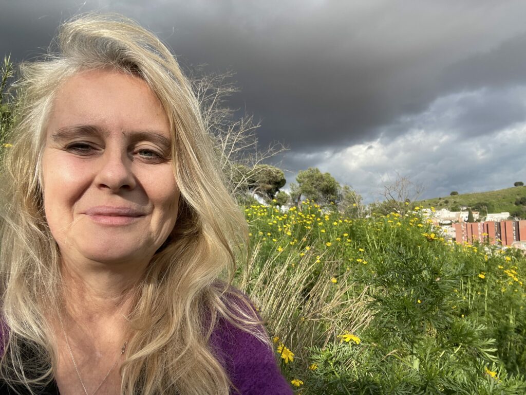 Judith Becker, profesora de yoga tibetano, meditación y coach en Barcelona